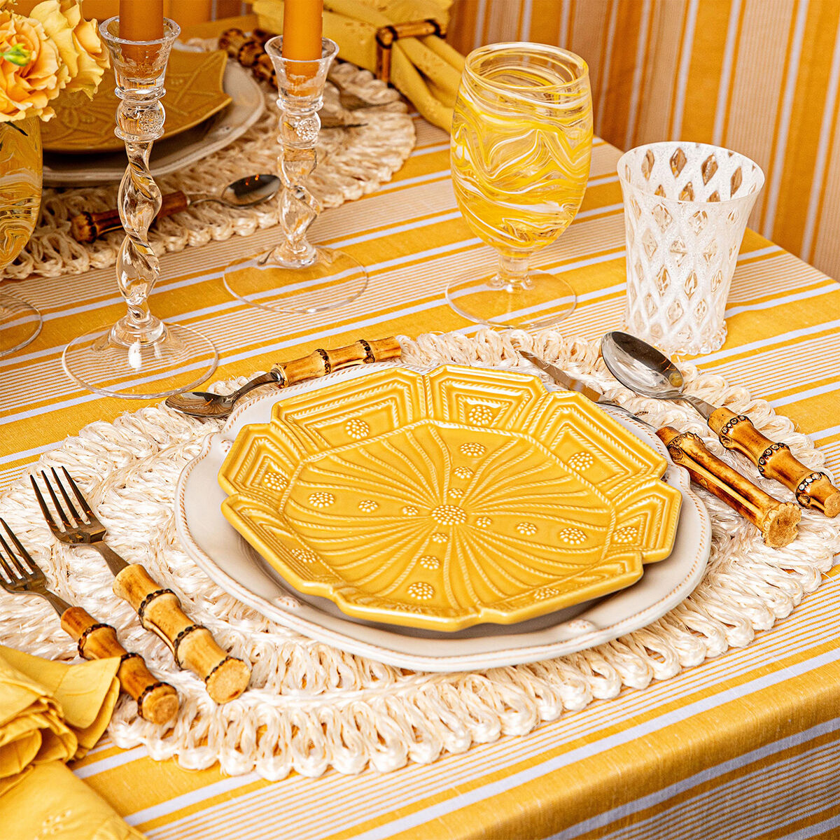 Jardins Du Monde Dessert/Salad Plate Assorted Set /4 - Daffodil