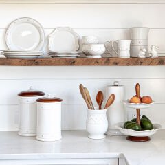 Berry & Thread Mug - Whitewash