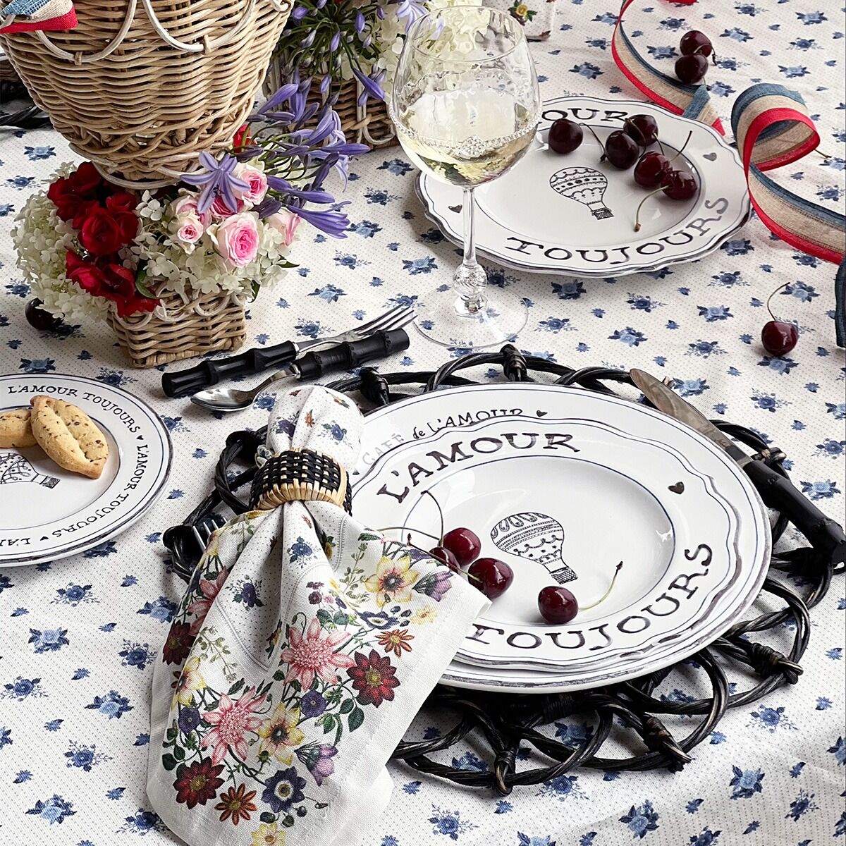 L'Amour Toujours Dessert/Salad Plate Assorted Set/4