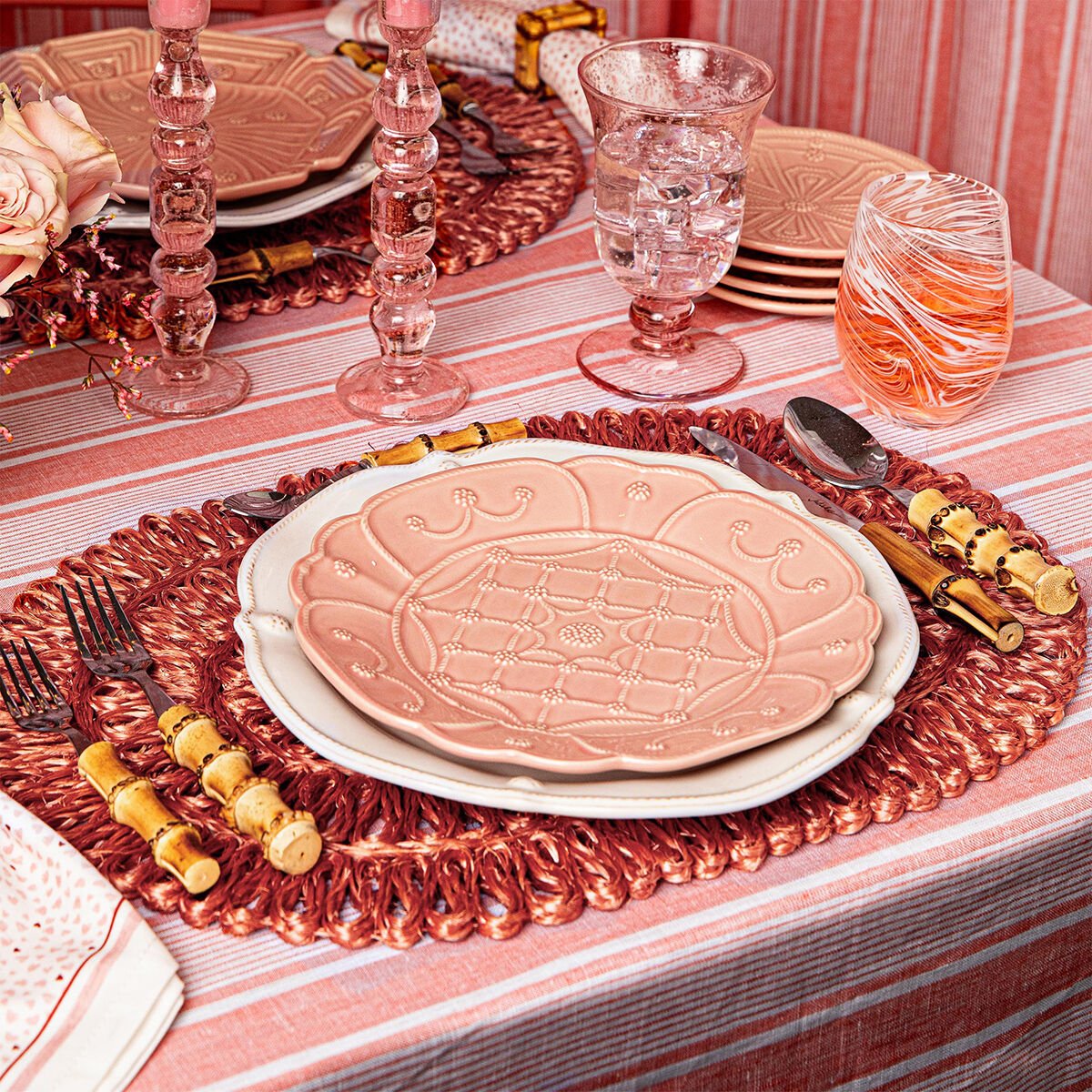 Straw Loop Oval Placemat - Coral